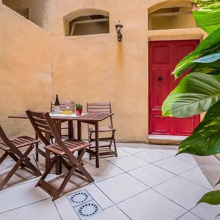 Main Street * Valletta