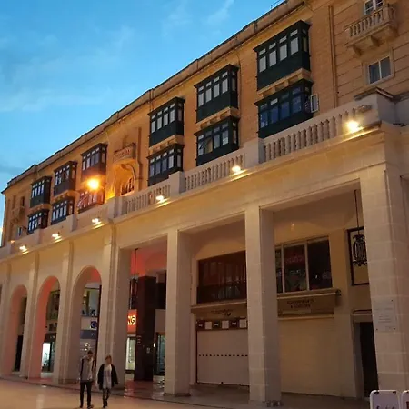 Main Street Lejlighed